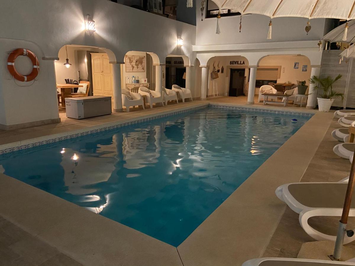 Casa Holandaluzas Marbella Near Beach, With Salt Water Pool And Private Parking Exterior photo